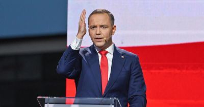 Kontrowersje wokół zakupu kawalerki, ale też spotkanie z Trumpem